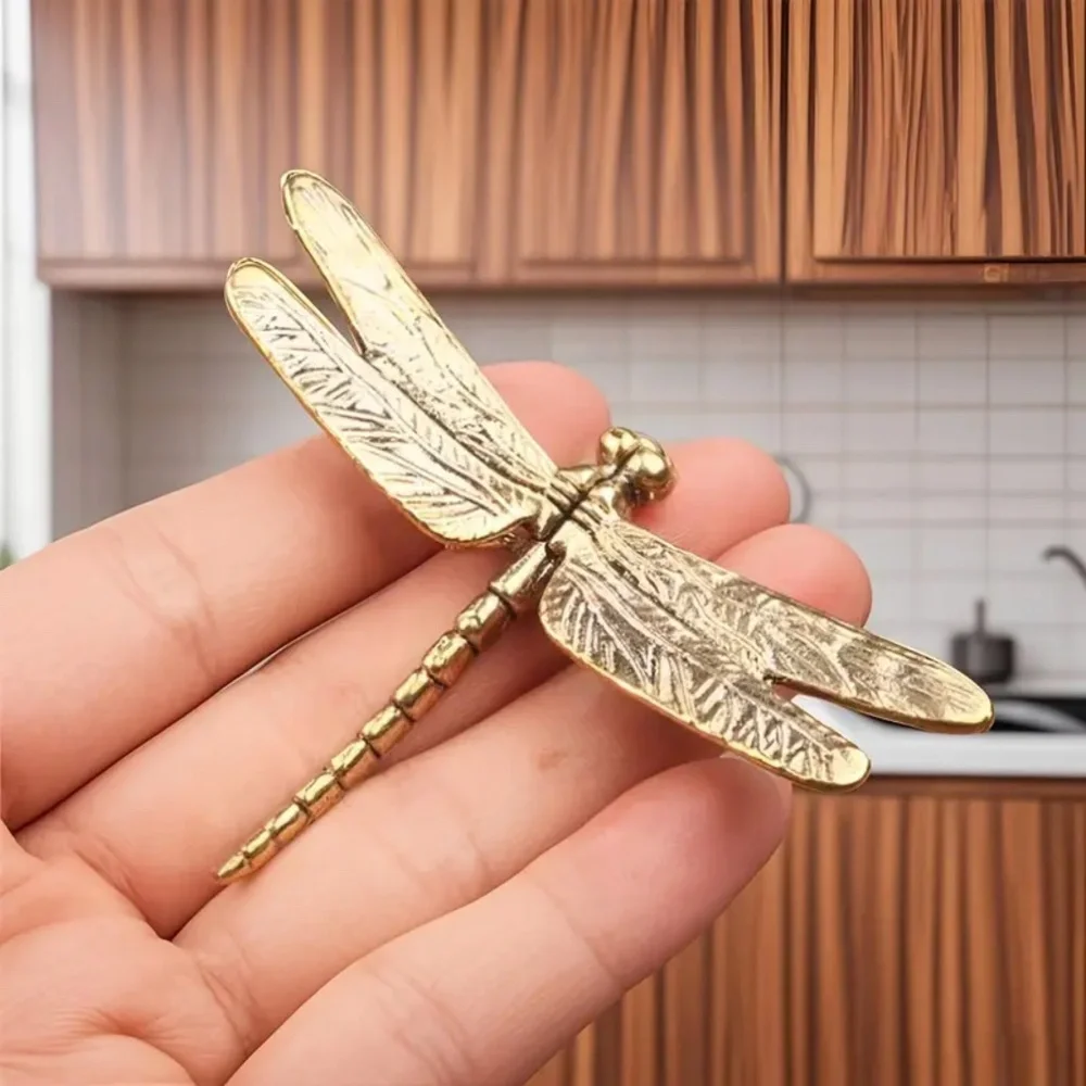 Brass dragonfly - Picture 3 of 8